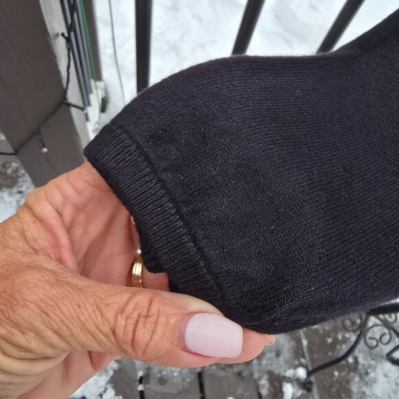 Ann Taylor Black Sweater, size Large, EUC - Picture 6 of 7